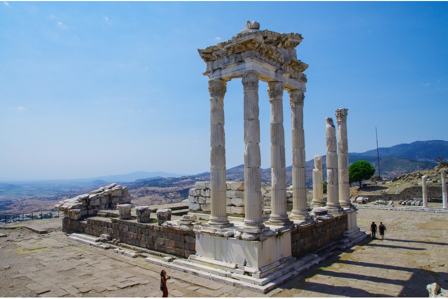 2 days Pergamon, Troy, Gallipoli tour
