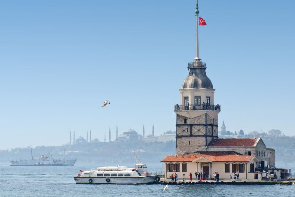Half day Bosphorus cruise & Spice Bazaar (morning or afternoon)